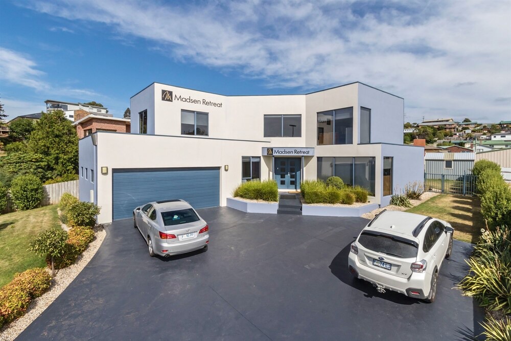Photo of Outdoor in Penguin