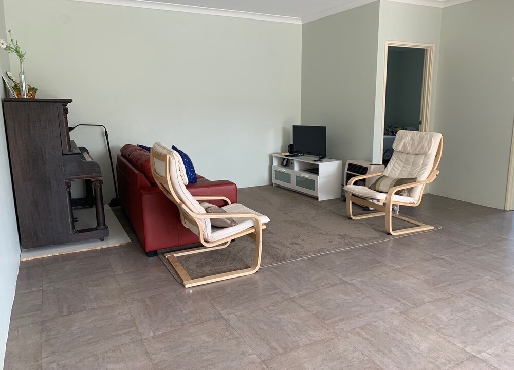 Photo of Livingroom in Albany