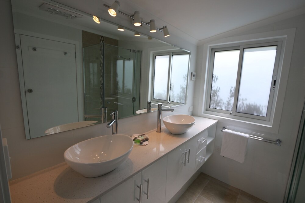 Photo of Bathroom in Moonah