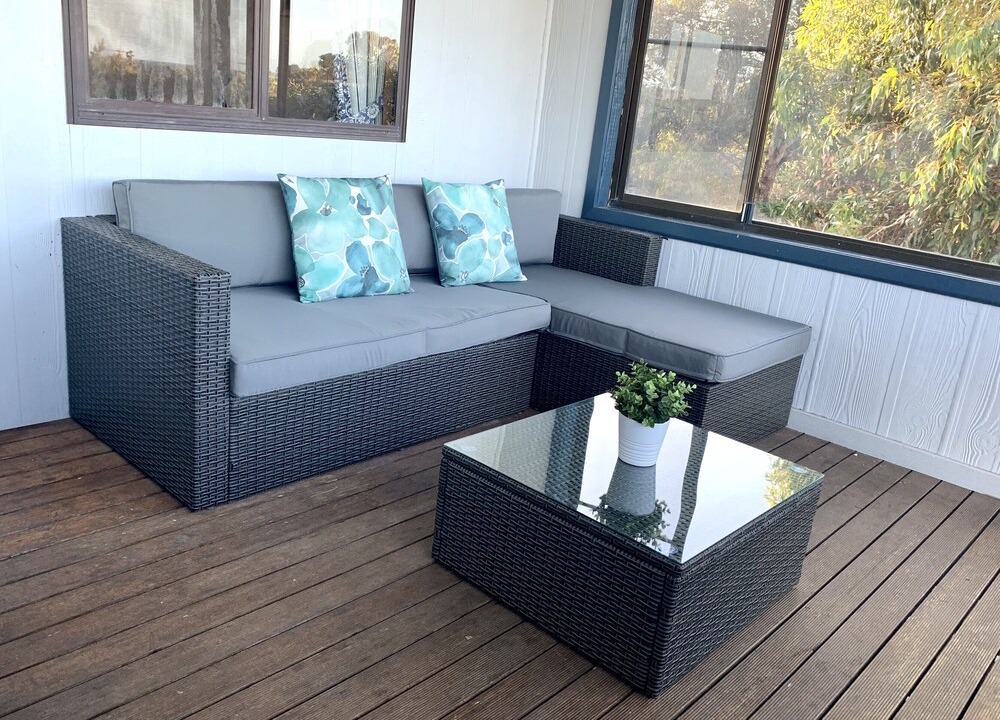 Photo of Livingroom in Emu Bay