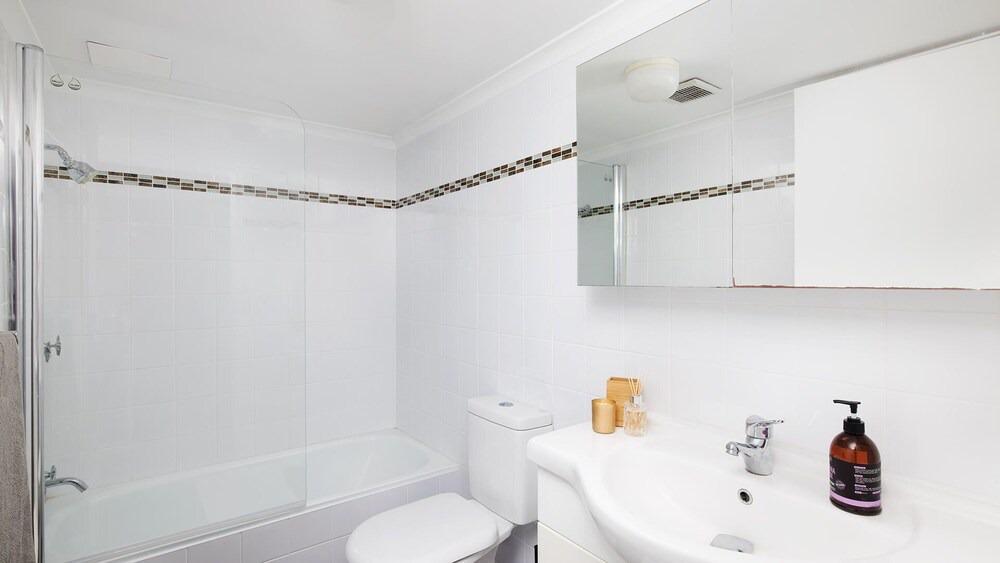 Photo of Bathroom in Soldiers Point
