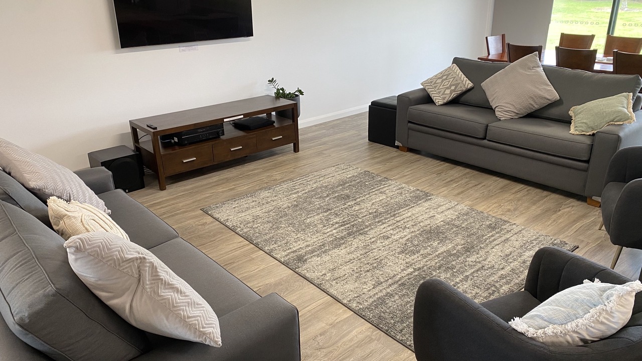 Photo of Livingroom in Eight Mile Creek