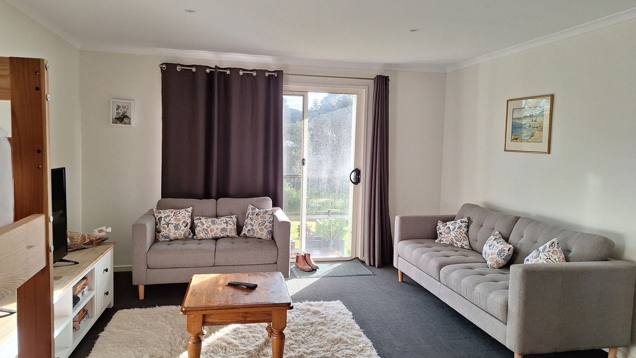 Photo of Livingroom in Venus Bay