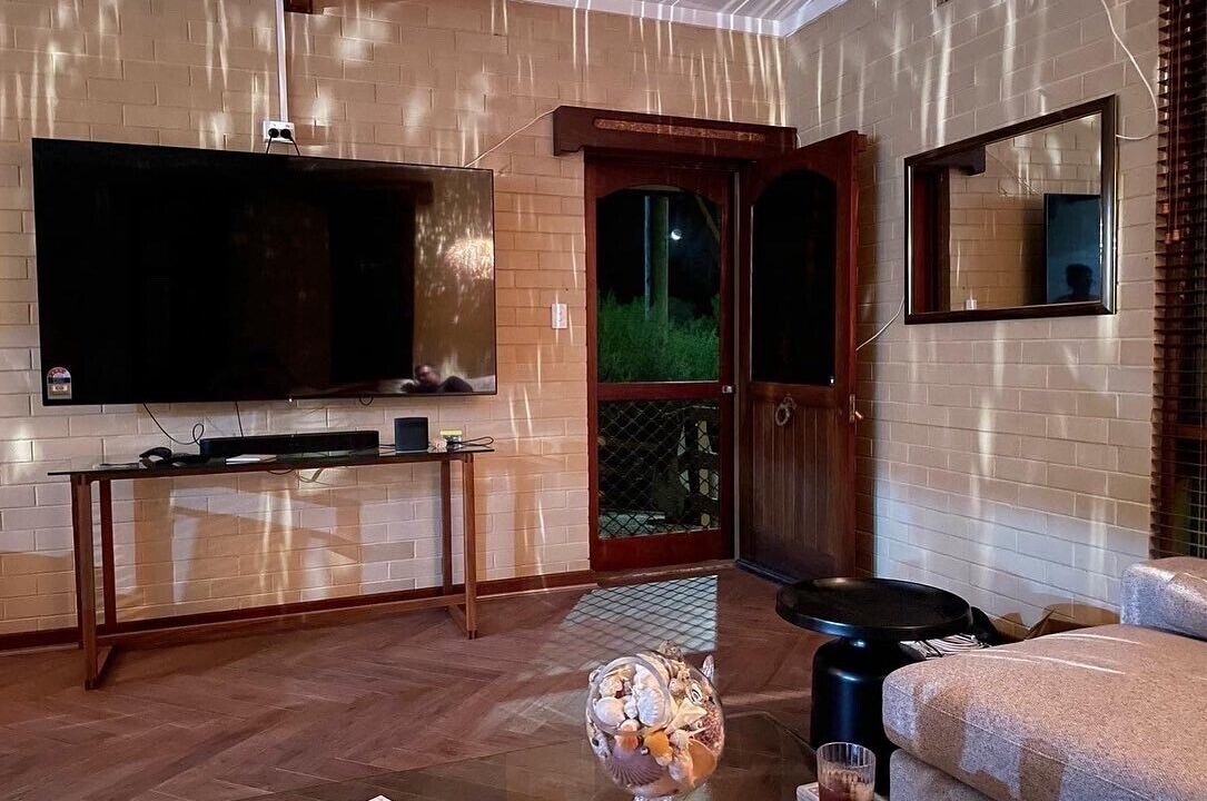 Photo of Livingroom in Guilderton