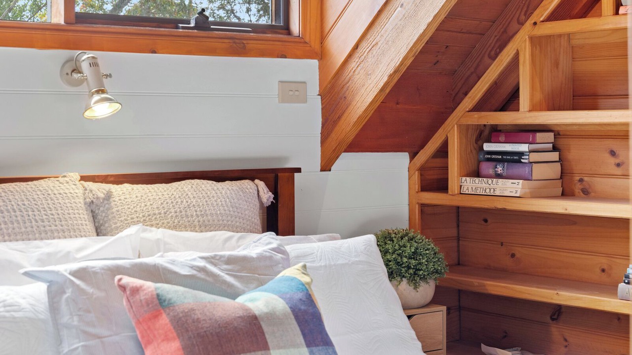 Photo of Bedroom in Inverloch