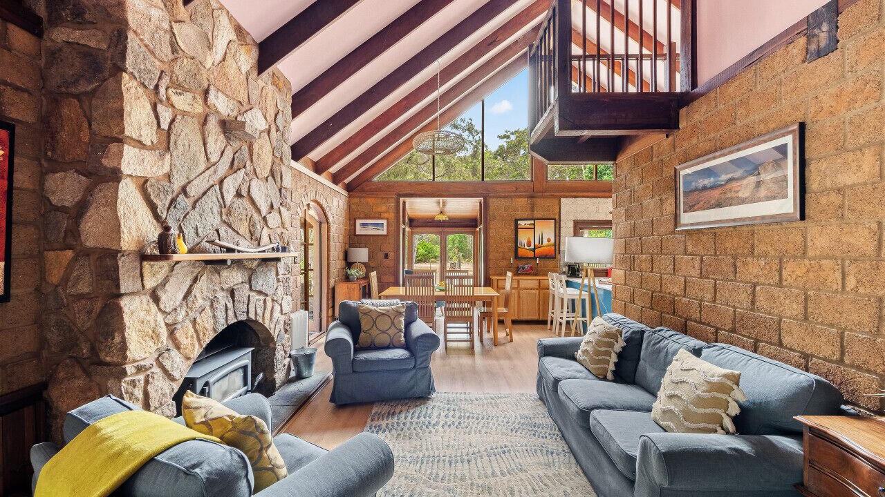 Photo of Livingroom in Redgate