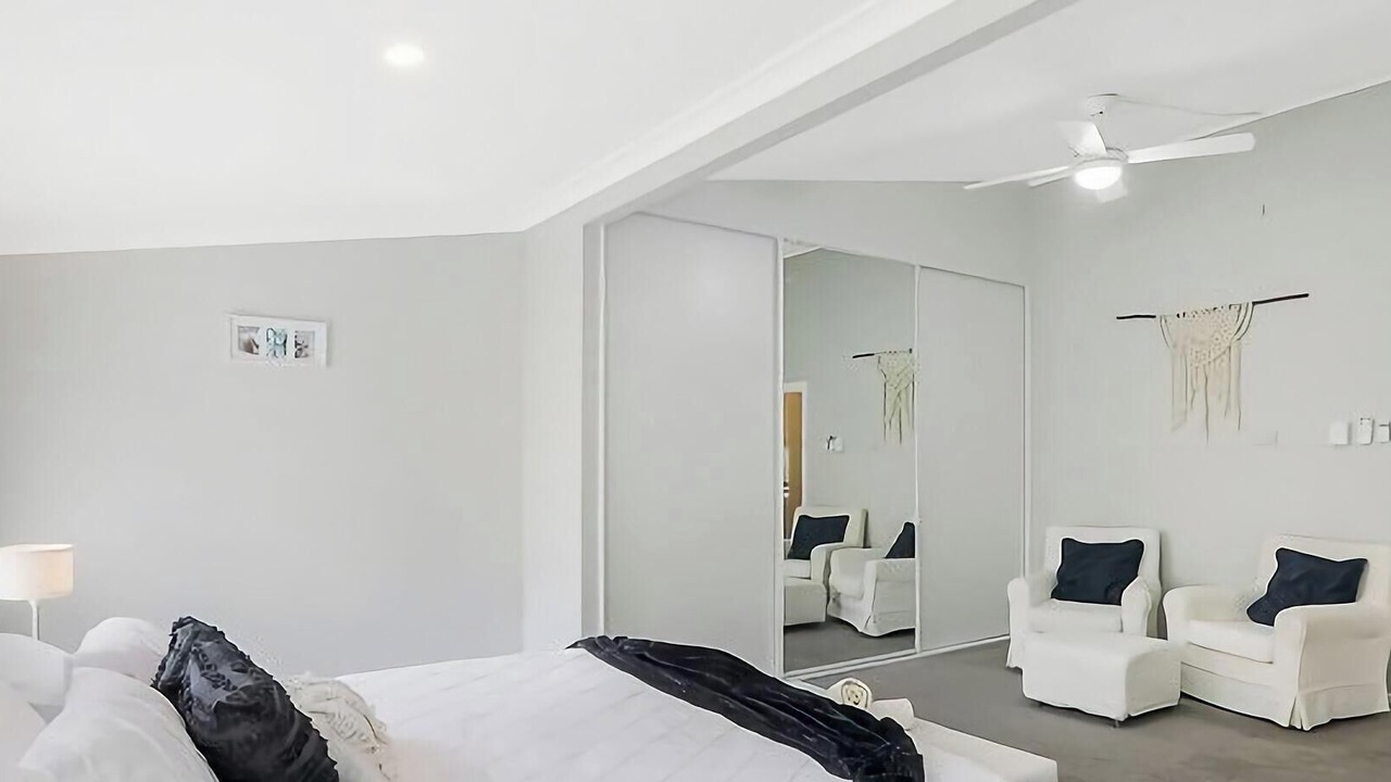 Photo of Bedroom in Mannering Park