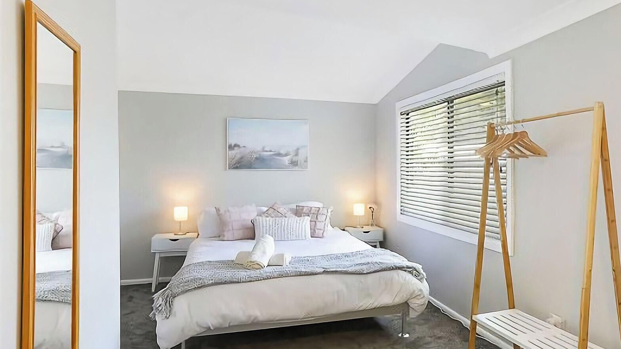 Photo of Bedroom in Mannering Park