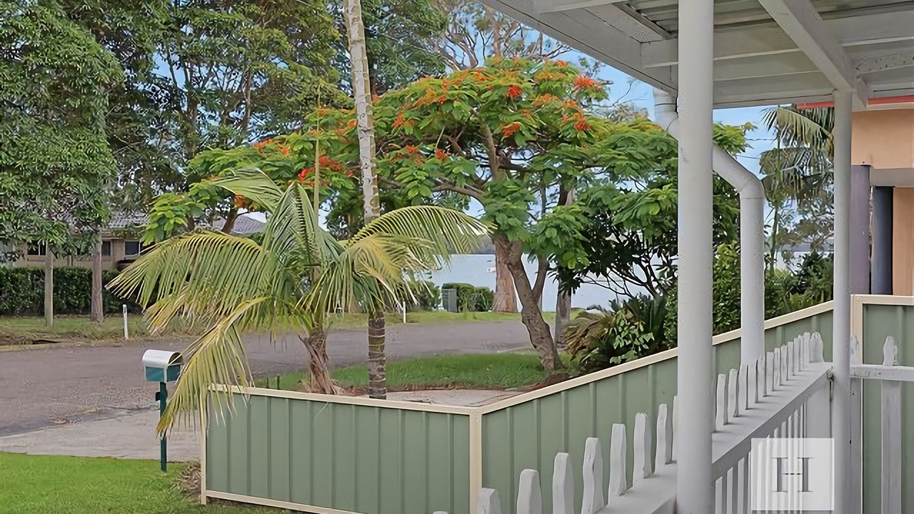 Photo of Outdoor in Mannering Park