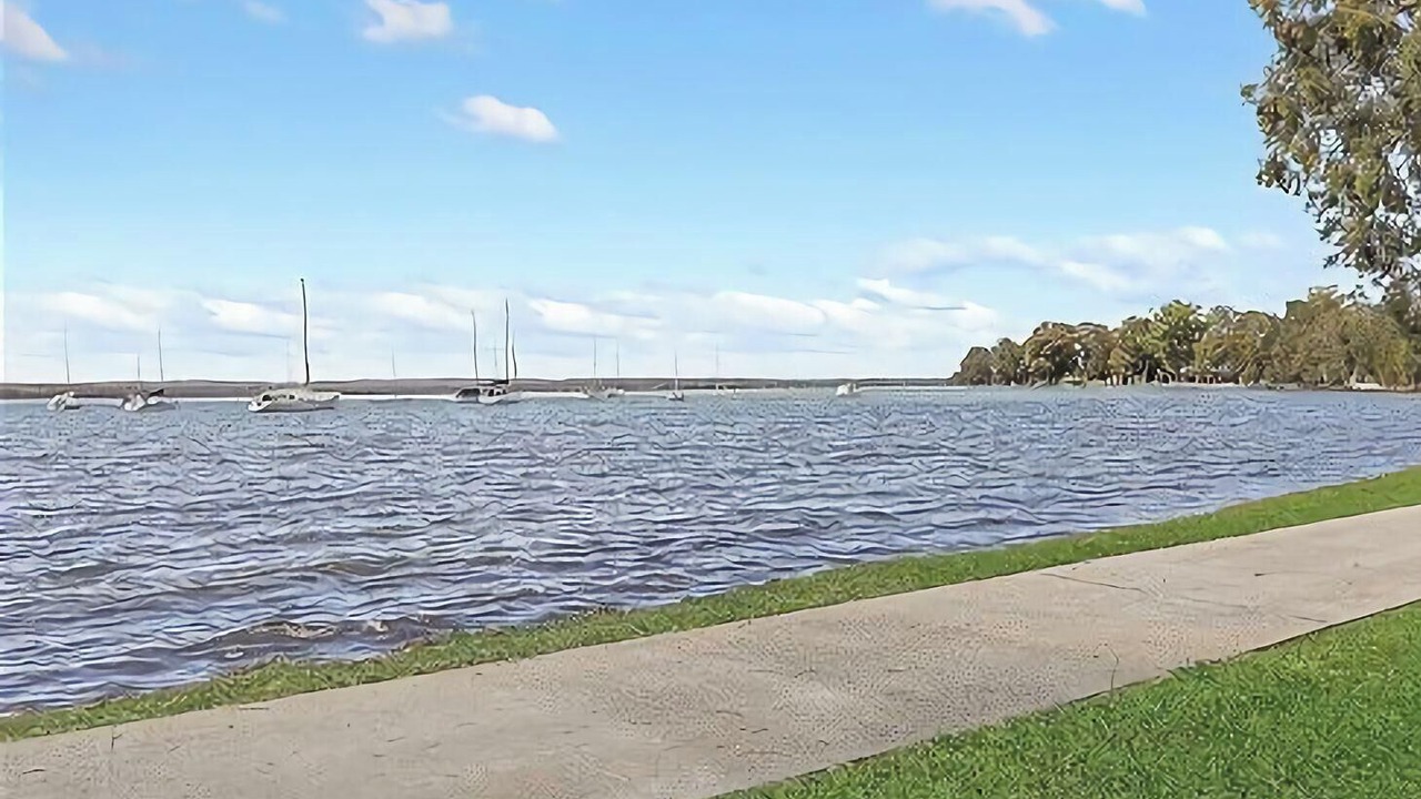 Photo of Others in Mannering Park