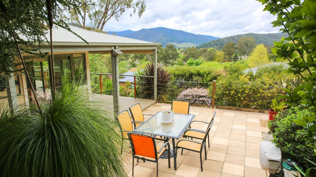 Photo of Outdoor in Bright