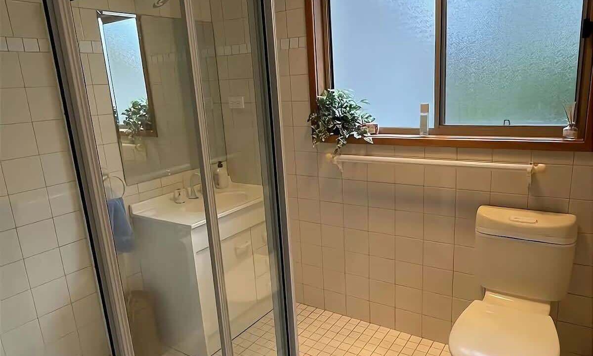 Photo of Bathroom in Rosedale