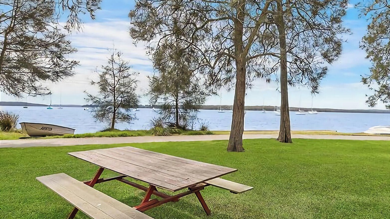 Photo of Outdoor in Mannering Park