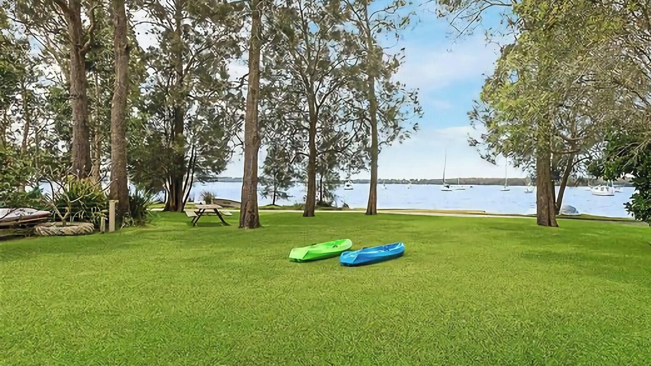 Photo of Outdoor in Mannering Park