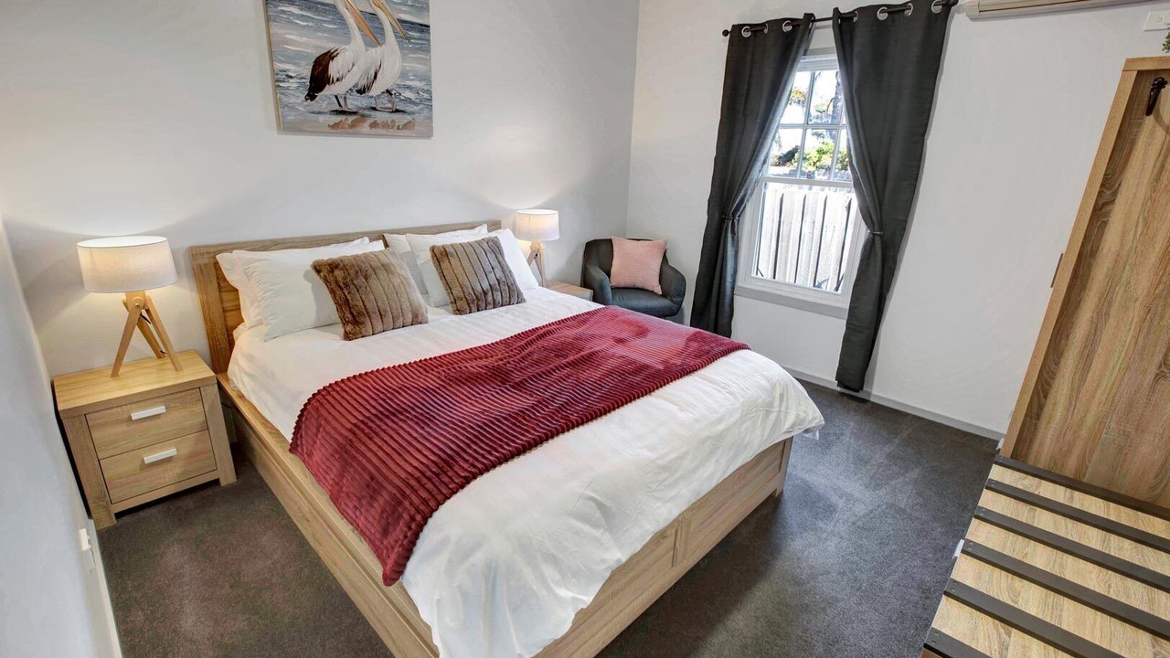 Photo of Bedroom in Lakes Entrance