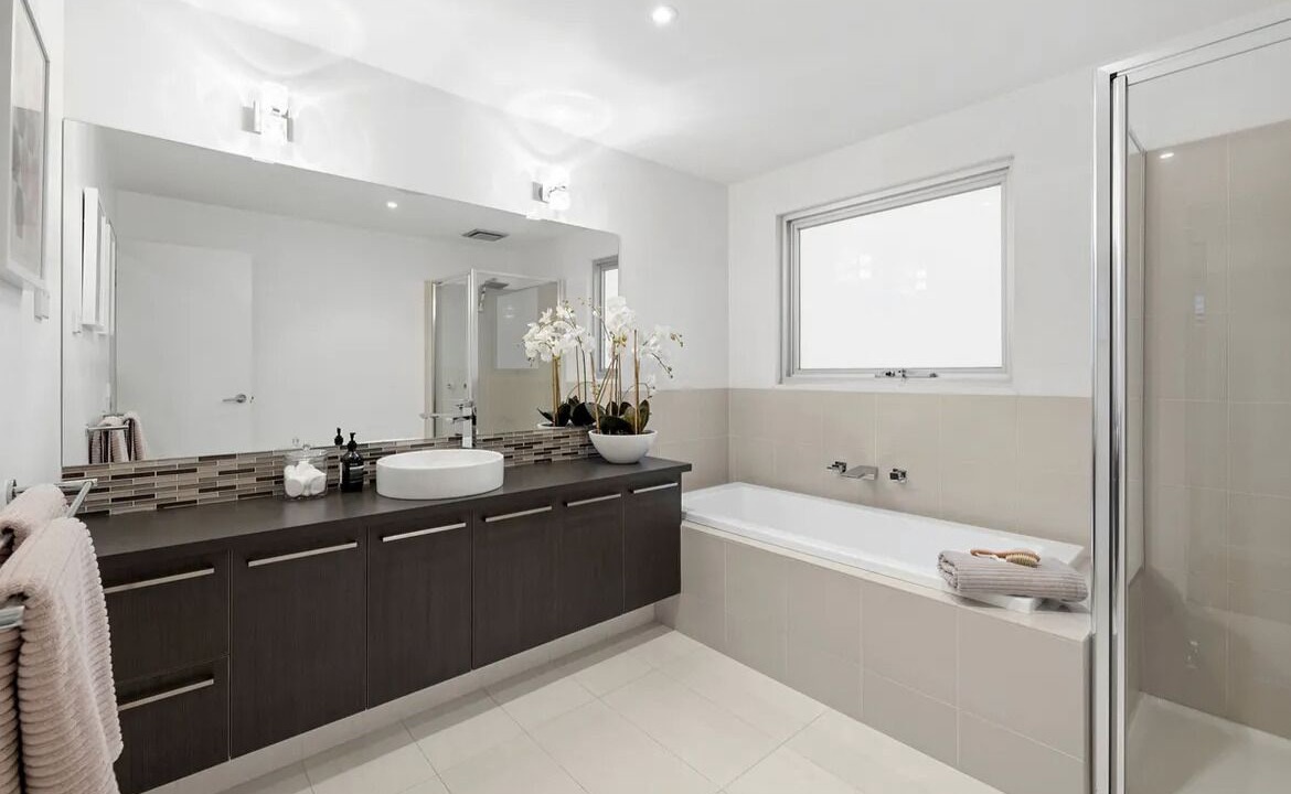 Photo of Bathroom in Torquay