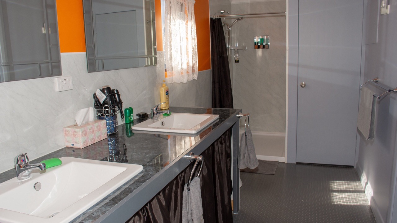Photo of Bathroom in Kimba