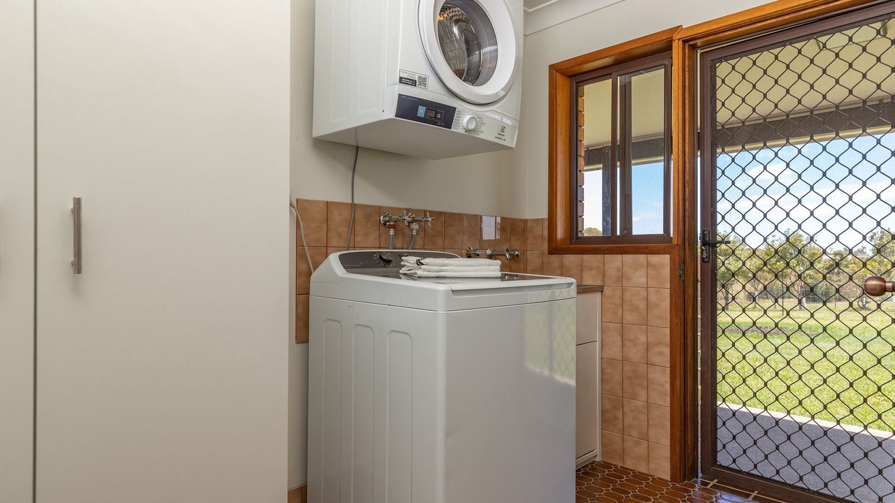 Photo of Bathroom in Coomba Park