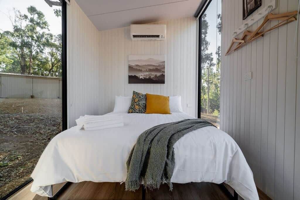 Photo of Bedroom in Howes Creek