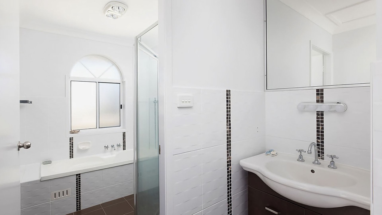 Photo of Bathroom in Anna Bay