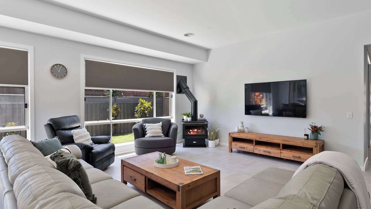 Photo of Livingroom in Yarrawonga