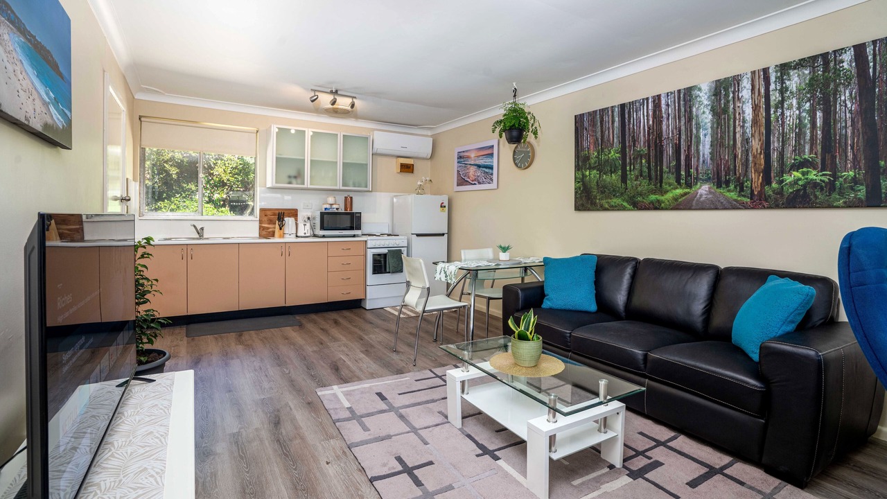 Photo of Livingroom in Orange