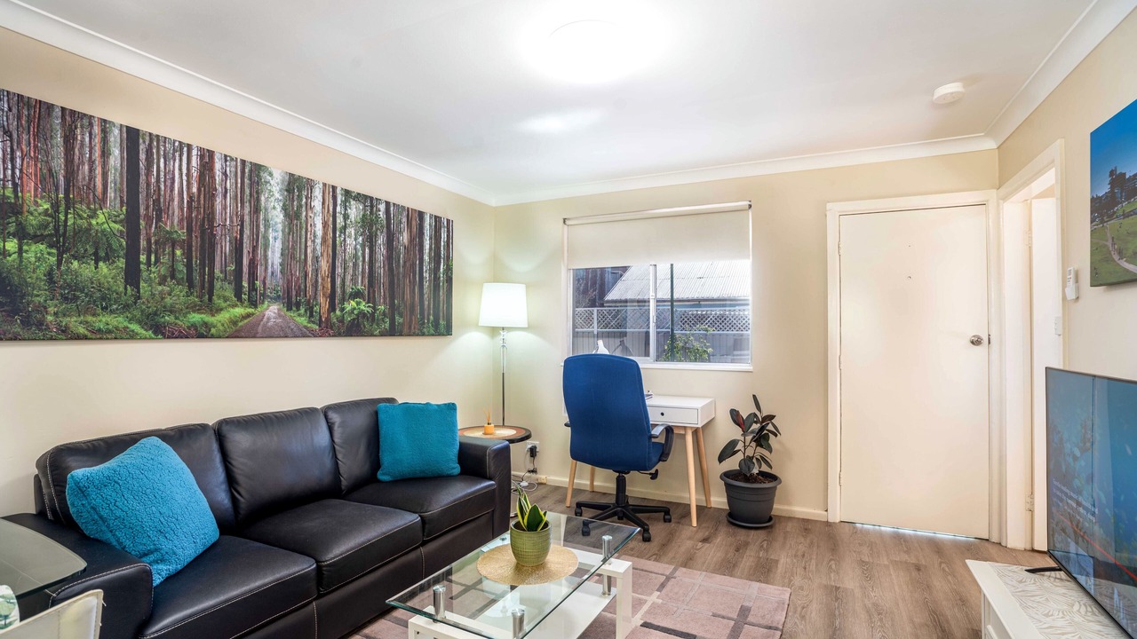 Photo of Livingroom in Orange