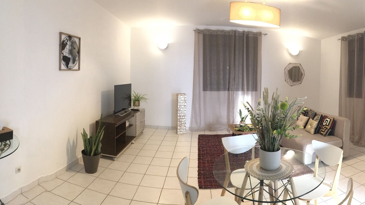 Photo of Livingroom in Cayenne