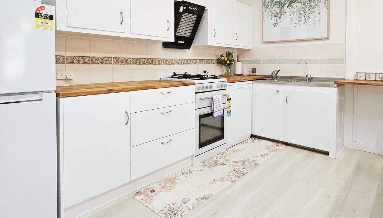 Photo of Kitchen in Largs North