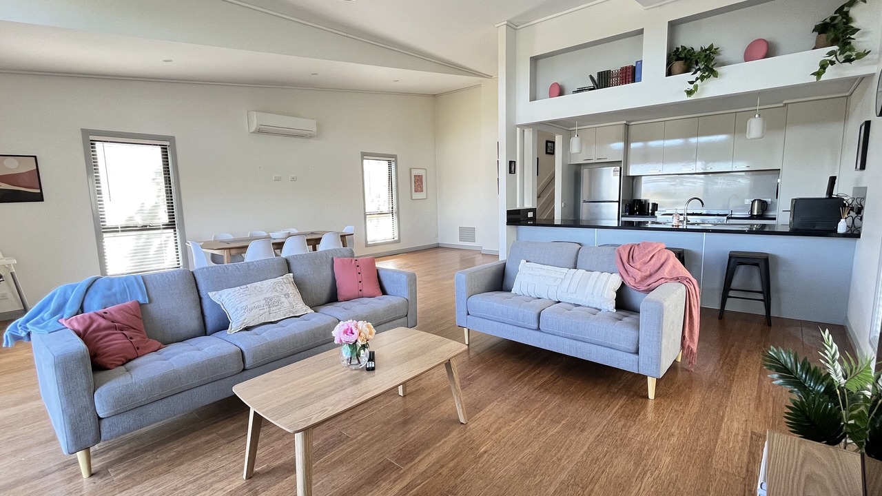 Photo of Livingroom in Ballarat East
