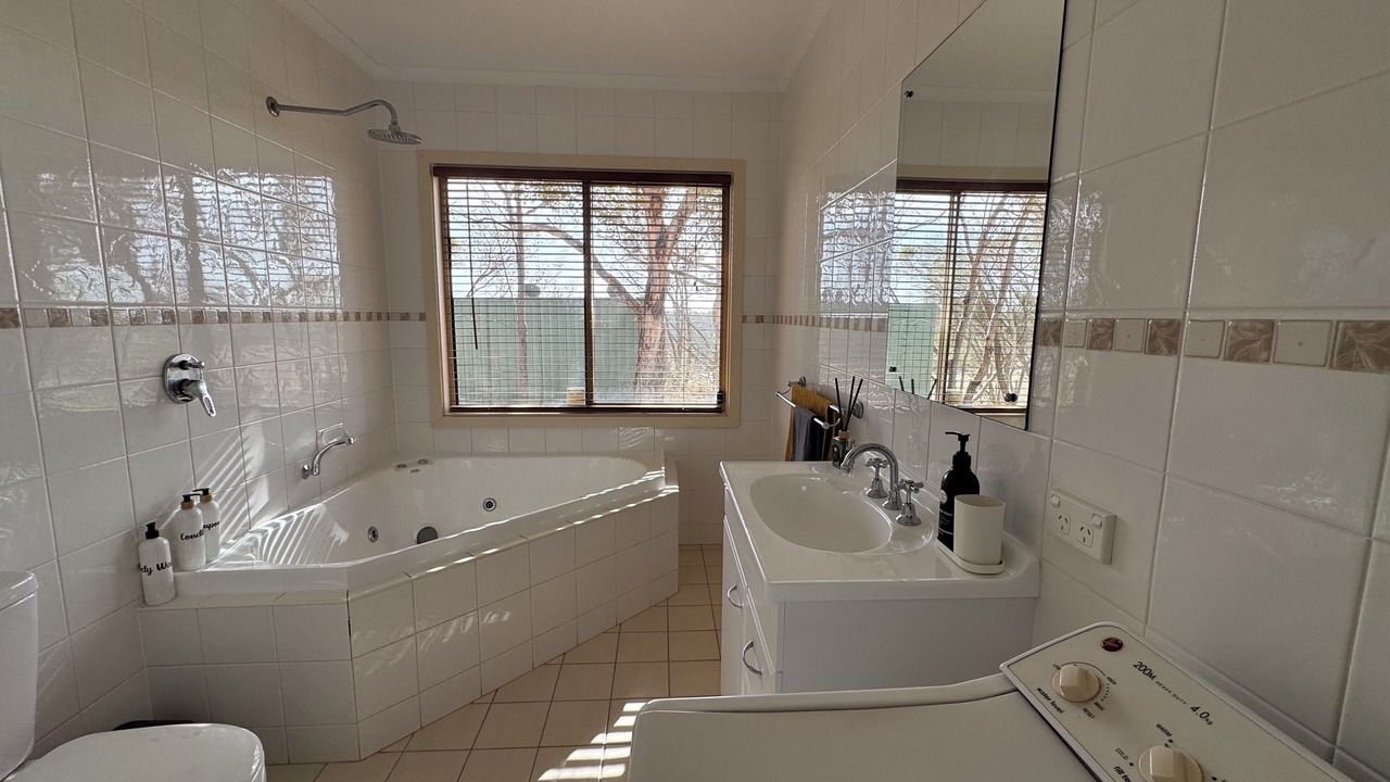 Photo of Bathroom in Yankalilla