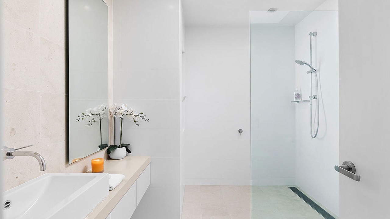 Photo of Bathroom in Salamander Bay