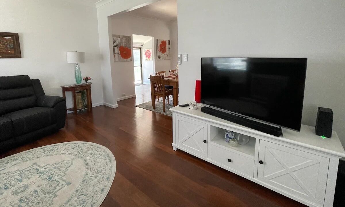 Photo of Livingroom in Spencer Park