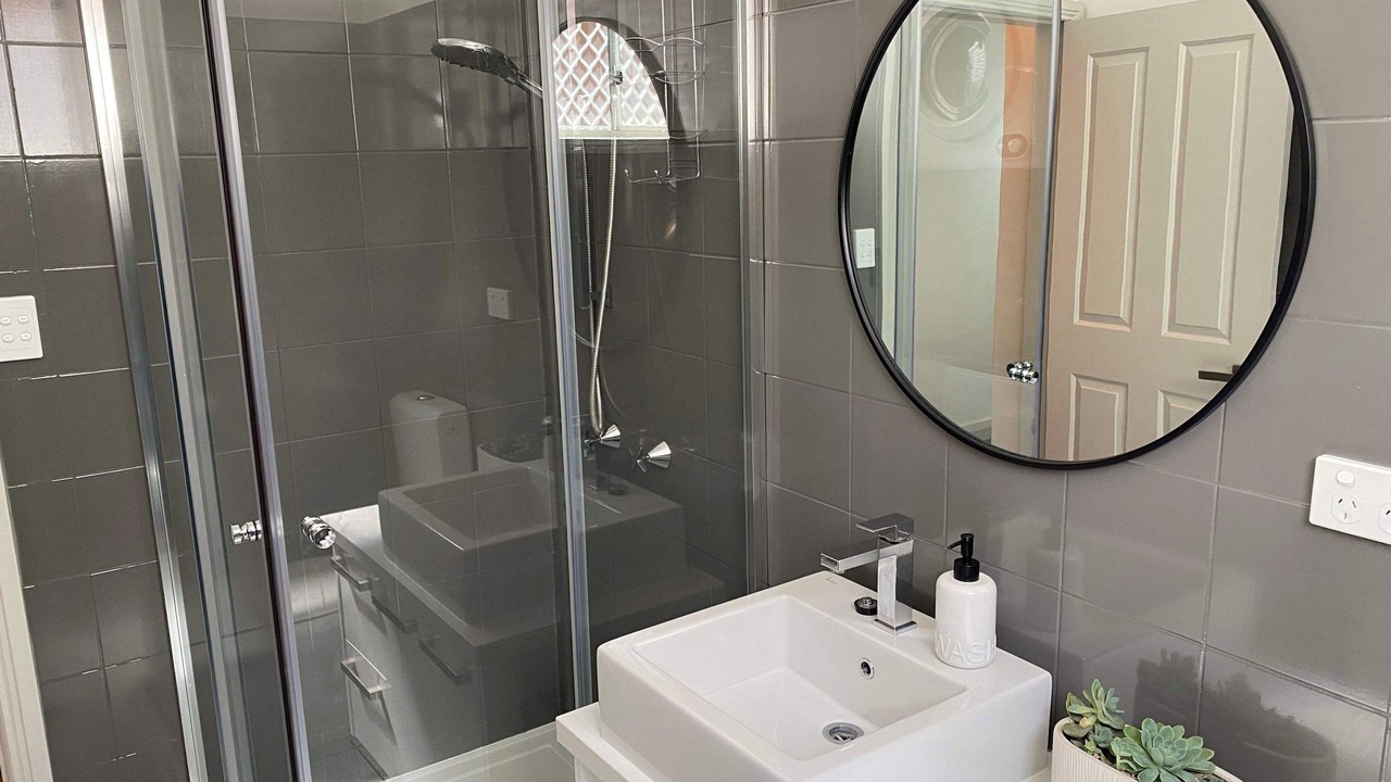 Photo of Bathroom in Orange