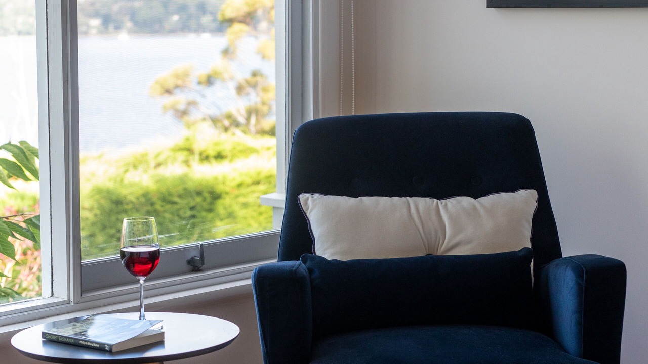Photo of Livingroom in Lymington