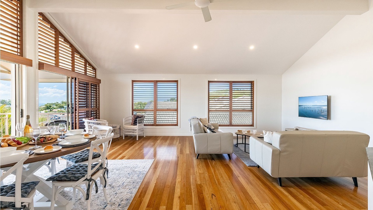 Photo of Livingroom in Corlette