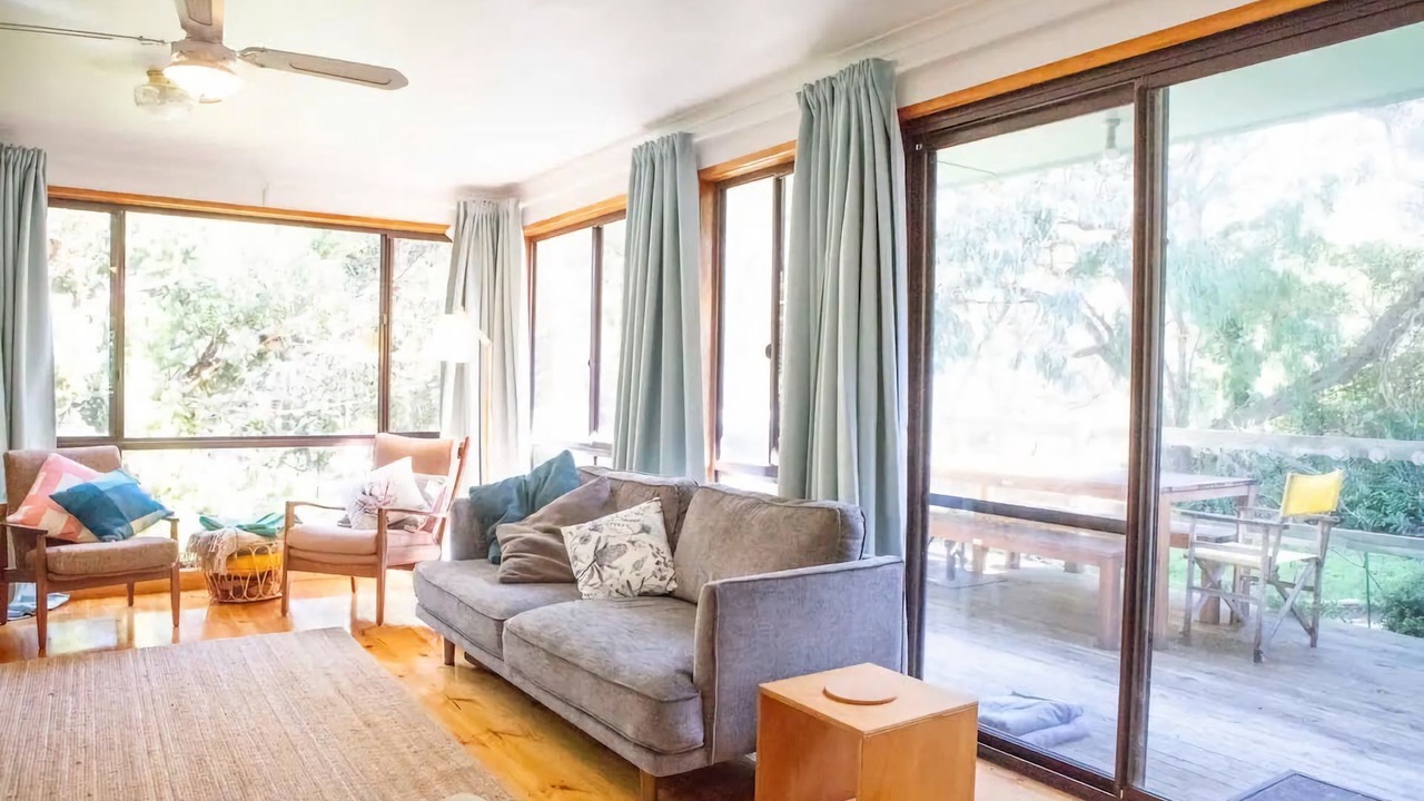 Photo of Livingroom in Sandy Point