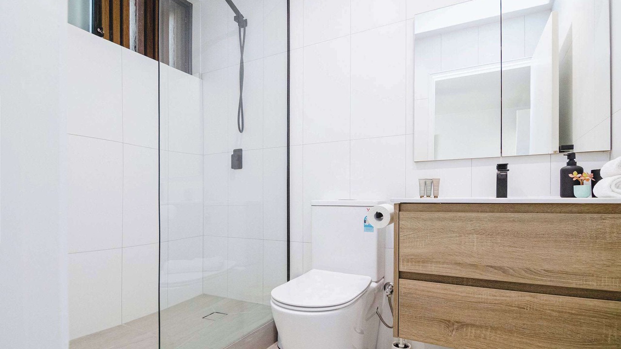 Photo of Bathroom in Middle Park