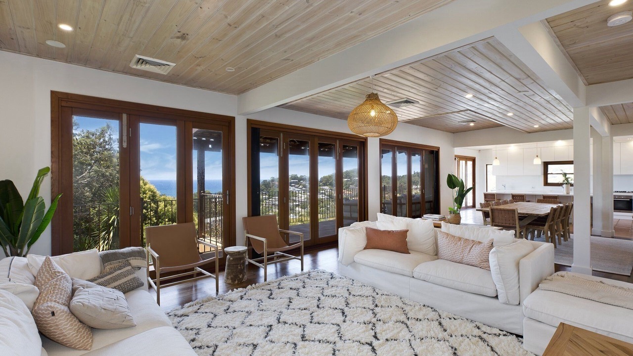 Photo of Livingroom in Avoca Beach