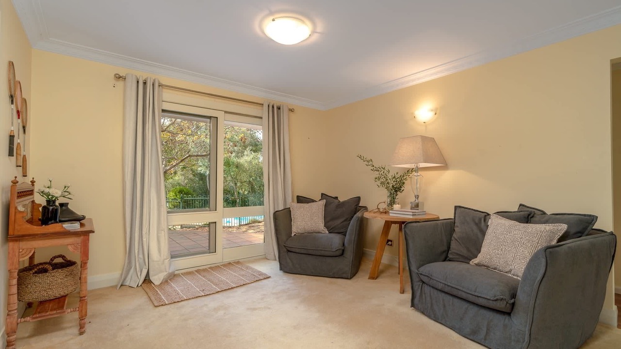 Photo of Livingroom in Orange East