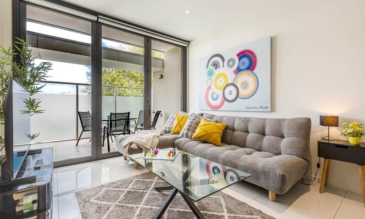 Photo of Livingroom in Caulfield