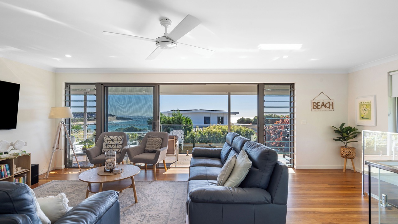 Photo of Livingroom in Forster