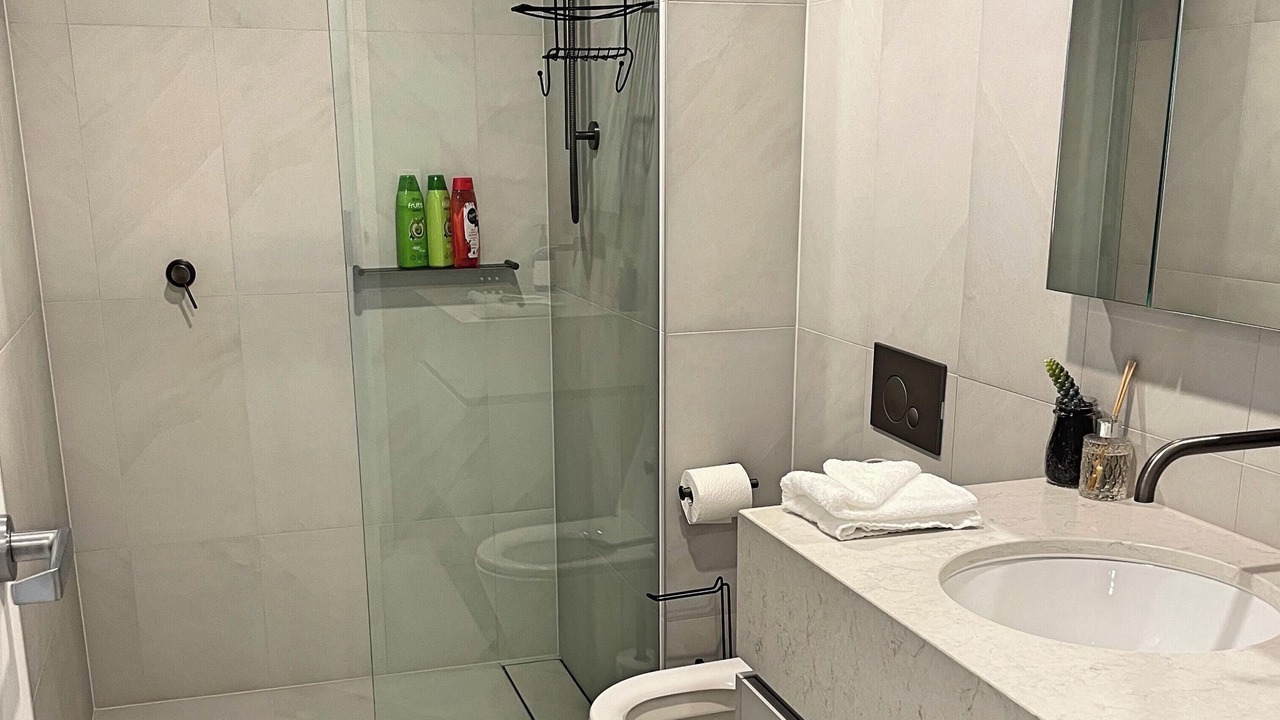 Photo of Bathroom in Reid