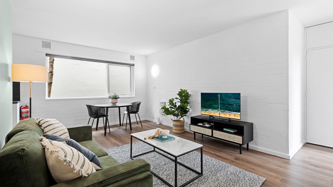 Photo of Livingroom in Parkville