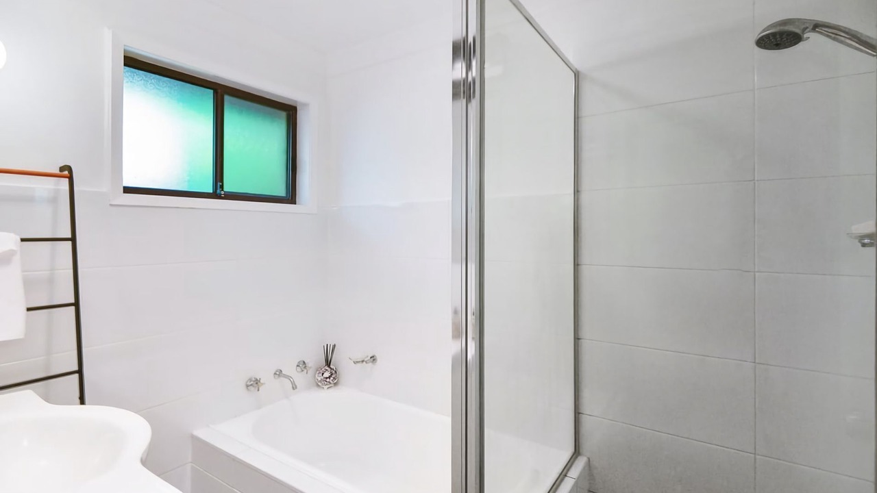 Photo of Bathroom in Buff Point