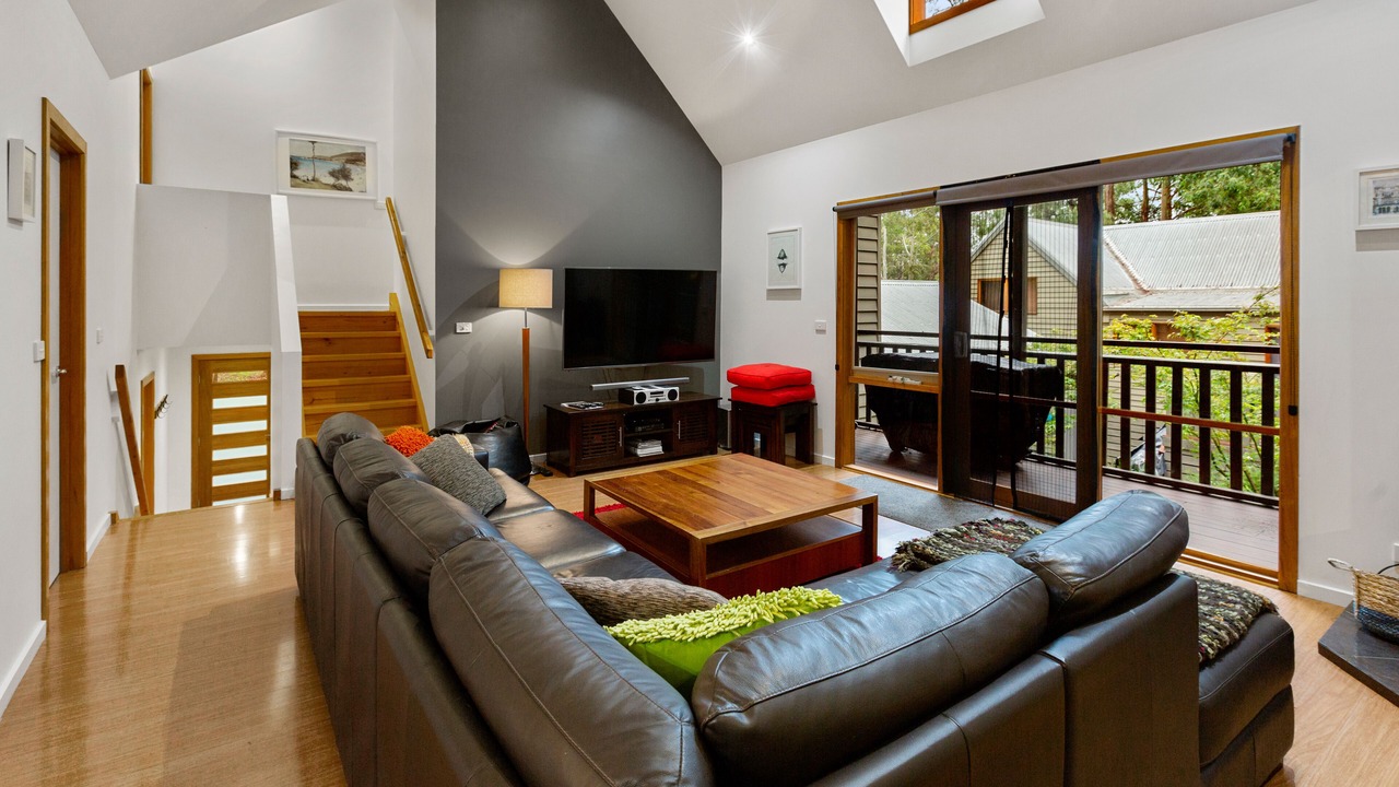 Photo of Livingroom in Sawmill Settlement