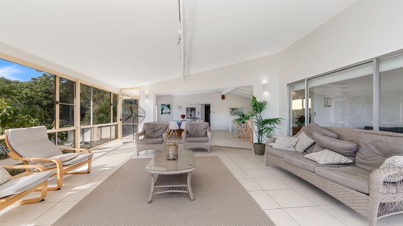 Photo of Livingroom in Hardys Bay
