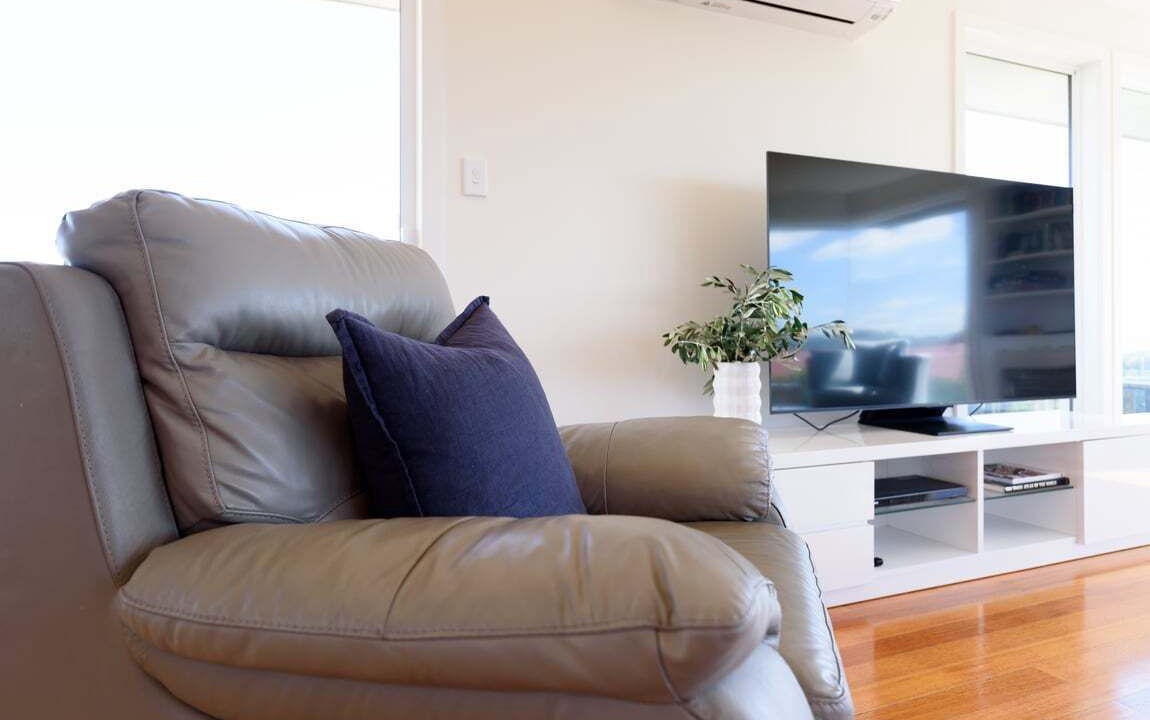 Photo of Livingroom in Low Head