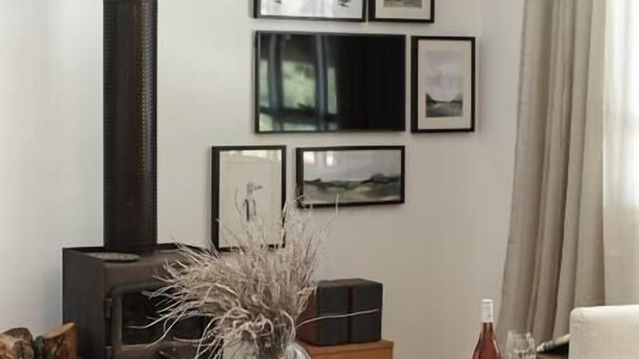 Photo of Livingroom in Bailieston
