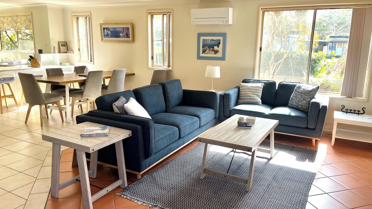 Photo of Livingroom in Hawks Nest